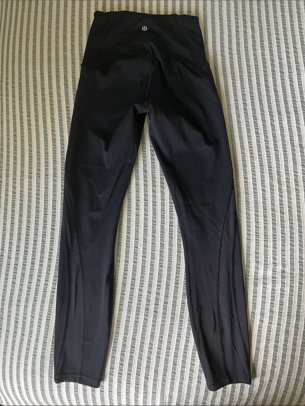 Lululemon Black Mesh Leggings size 4